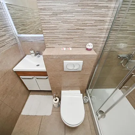 아파트 Noma & 자다르