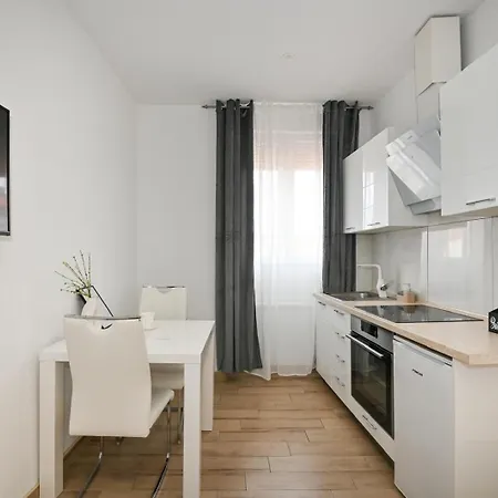 Apartment Noma & *